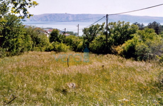 Novi Vinodolski, Klenovica - gradbeno zemljišče, pogled, 500m od morja, prodamo