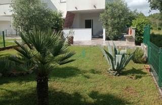 Šilo, otok Krk, dvosobno stanovanje v pritličju, zemljišče 138 m2, prodaja