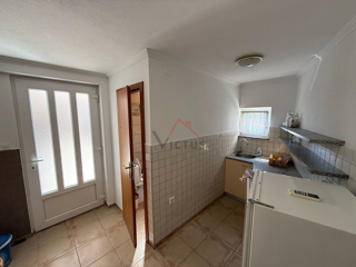 CRIKVENICA - Stan s prostorno teraso, 53 m2