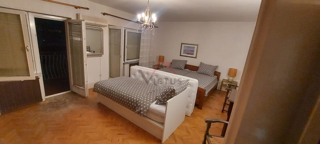 SELCE - Samostojna hiša z vrtom, 150 m od morja