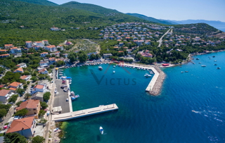 KLENOVICA, gradbeno zemljišče s projektom