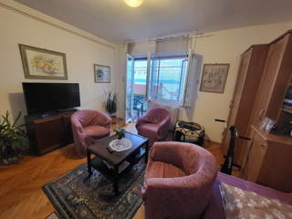 CRIKVENICA - 2S+DB, stanovanje blizu centra, 70 m2