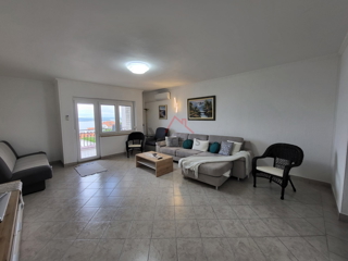 CRIKVENICA - Stanovanje 79 m2 z razgledom na morje