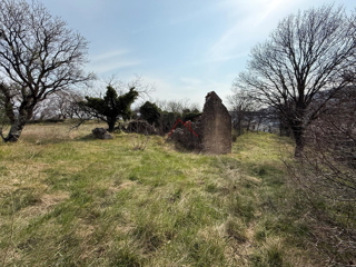 BRIBIR - Gradbeno zemljišče z vrisano stavbo, 961 m2