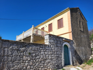 CRIKVENICA - Hiša z razgledom na morje