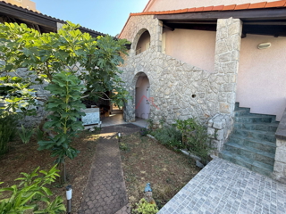 CRIKVENICA - Samostojna hiša, 50 m od morja