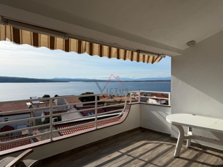 CRIKVENICA - Stan blizu centra, 66 m2