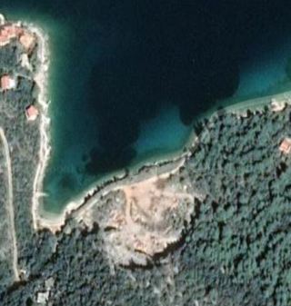 Dugi otok, Zaglav, gradbeno zemljišče (995 m2), prva vrsta ob morju!