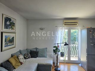 Hrvaška, Split, Pojišan - dvosobno stanovanje na odlični lokaciji, PRODAMO