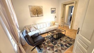 Istra, Pula - stanovanje z garažo, 90m2, naprodaj!