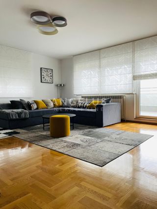 Zagreb, Vrhovec - prostorno družinsko stanovanje 115m2 + garaža