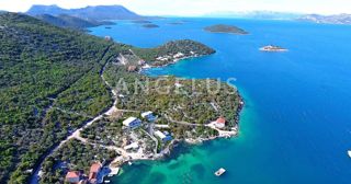 Hrvaška, Pelješac, Brijesta - gradbeno zemljišče ob morju, 4.124 m2