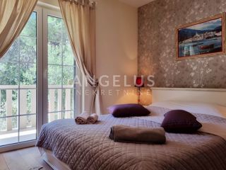 Hiša Supetar, 275m2