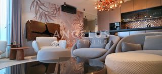 Hrvaška, Podstrana - luksuzno stanovanje s strešno teraso