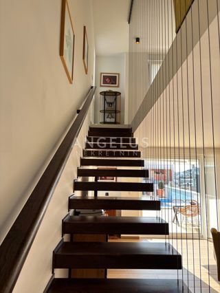 Hrvaška, Vodice - Luksuzna vila z bazenom in pogledom na morje, RAZPRODAJA