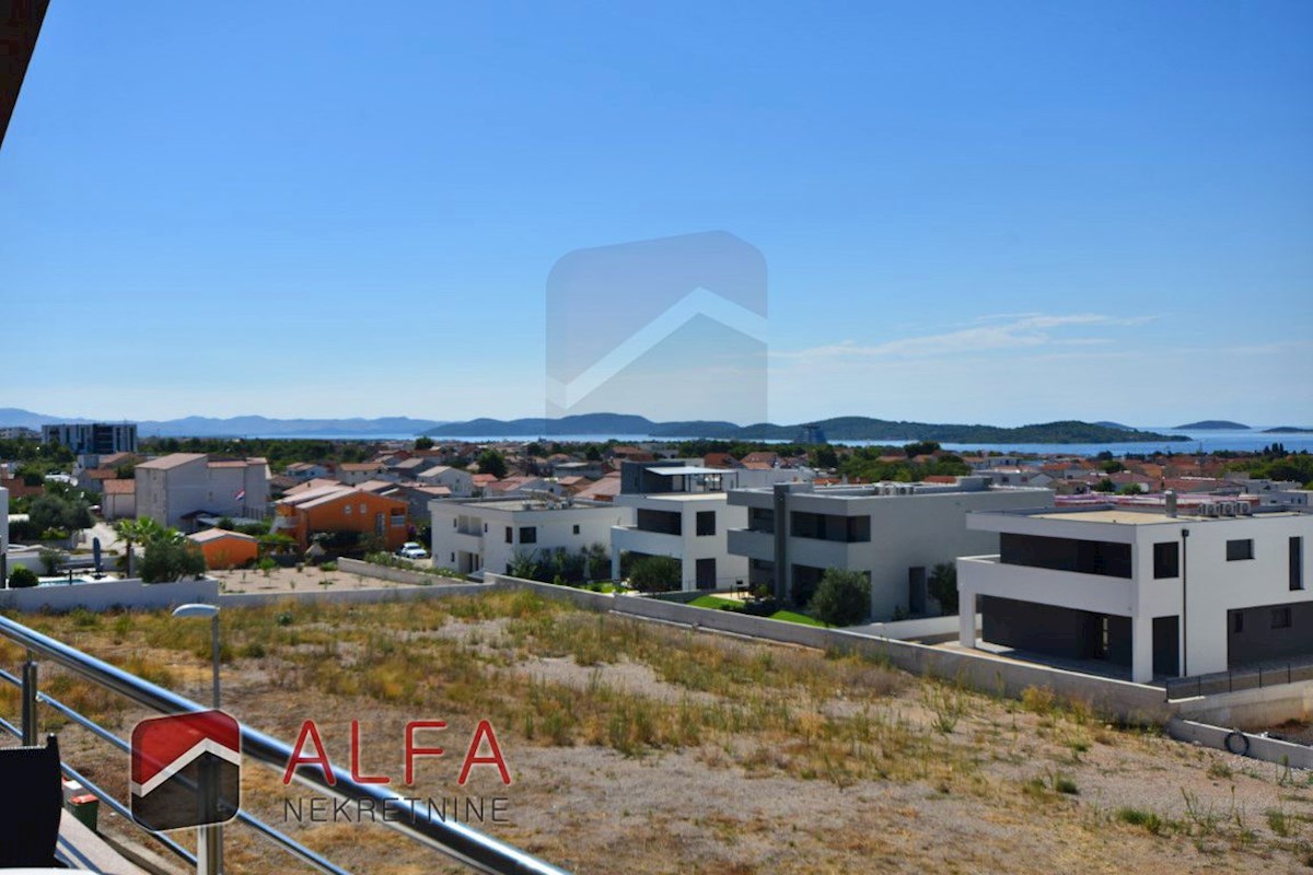 Hrvaška, Vodice, prodaja opremljeno stanovanje, drugo nadstropje, pogled na morje