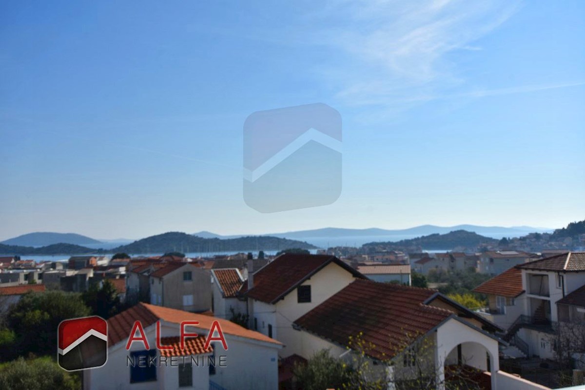 Hrvaška, Tribunj, dvosobno stanovanje naprodaj, drugo nadstropje, pogled na morje