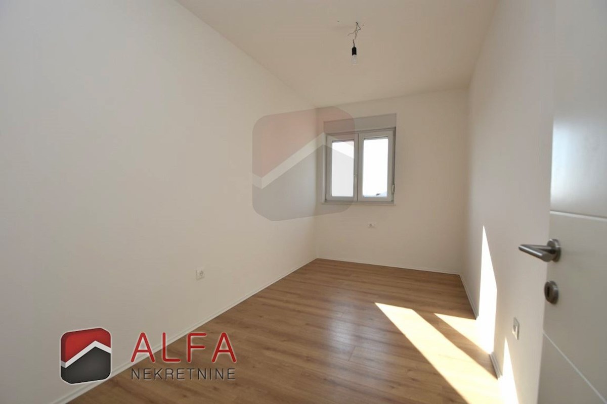 Hrvaška, Tribunj, dvosobno stanovanje naprodaj, drugo nadstropje, pogled na morje