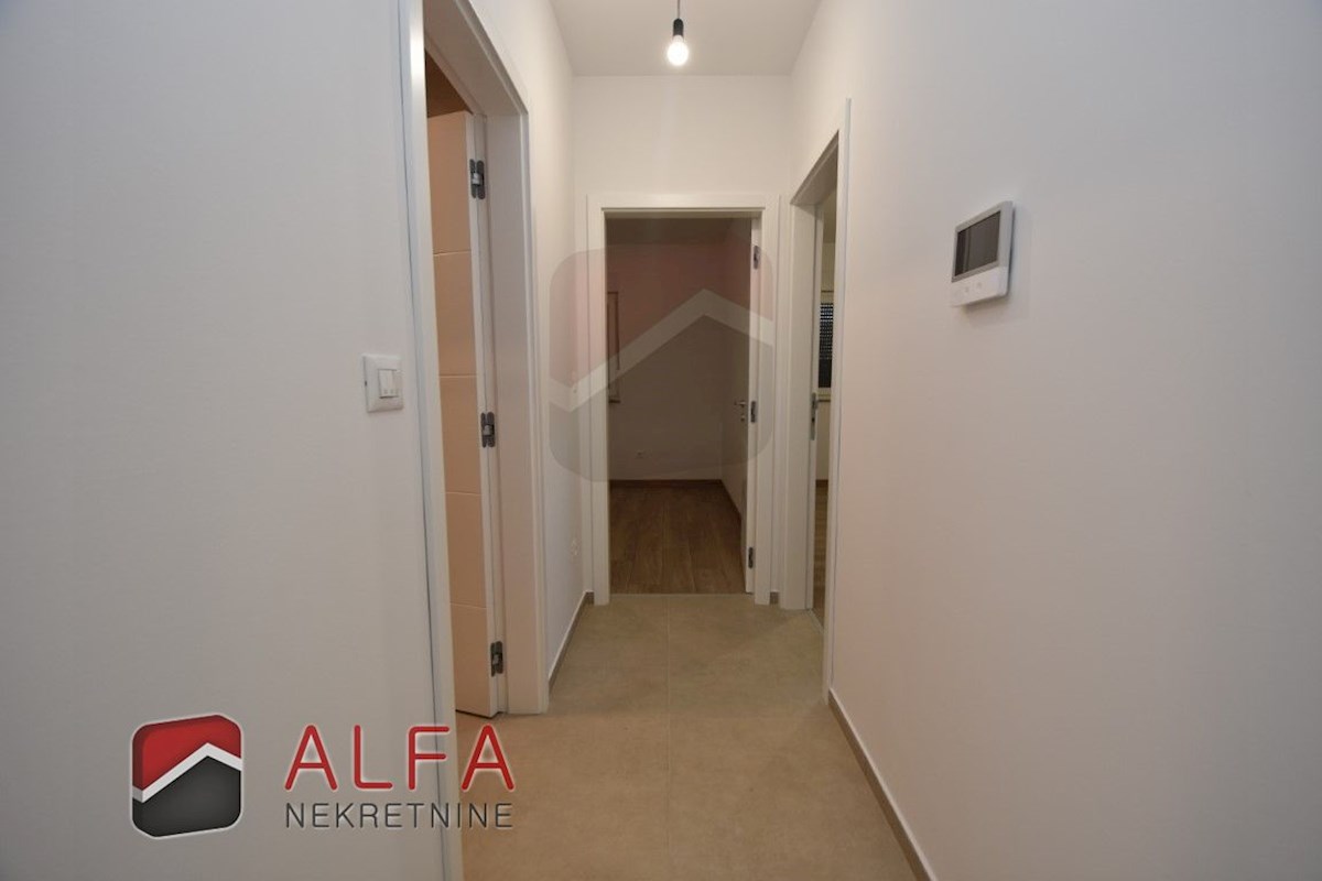 Hrvaška, Vodice, novogradnja, prodaja dvoetažni apartma, blizu morja