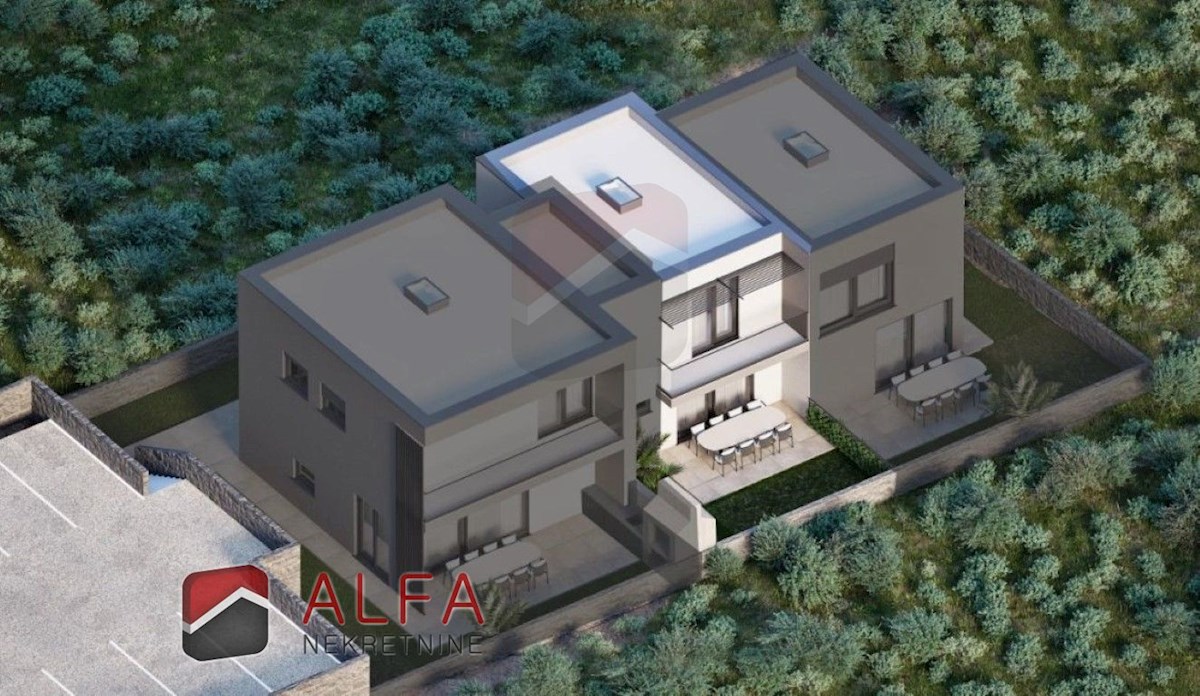 Hrvaška, Vodice, NOVOGRADNJA, prodaja dvonadstropna vrstna hiša z lastnim dvoriščem