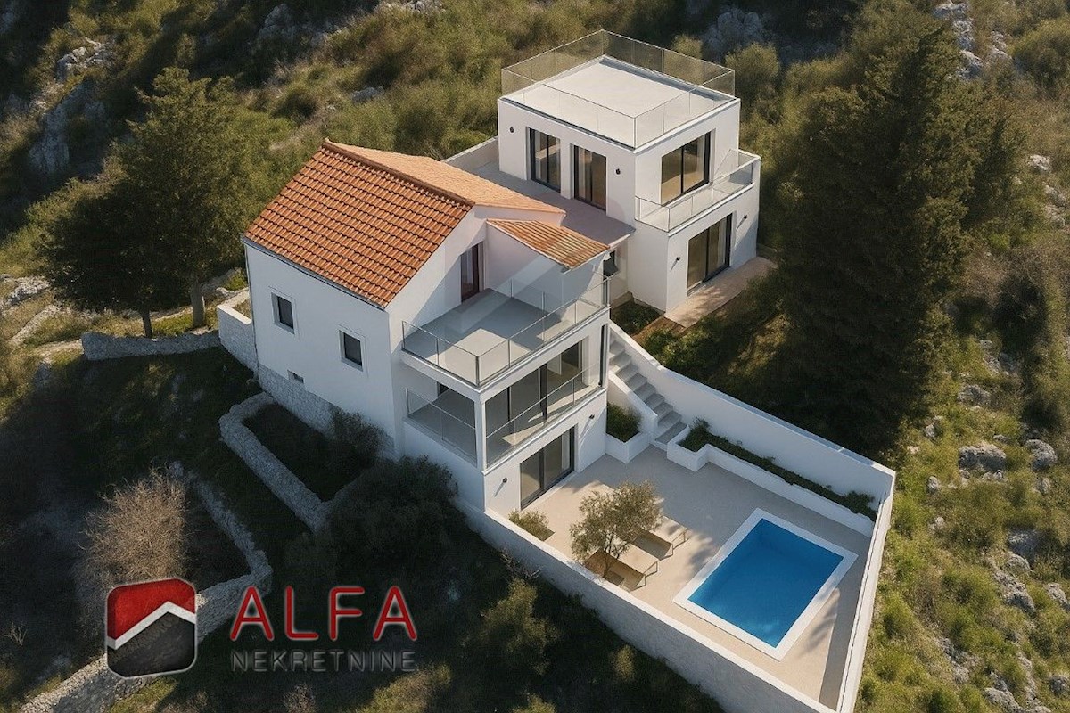 Hrvaška, Tribunj – prodaja dve sosednji hiši s panoramskim pogledom na morje