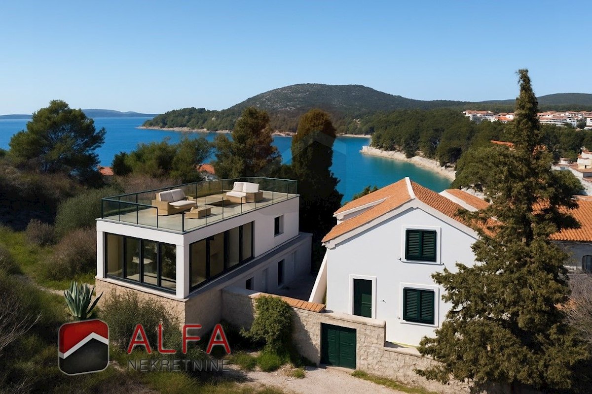 Hrvaška, Tribunj – prodaja dve sosednji hiši s panoramskim pogledom na morje