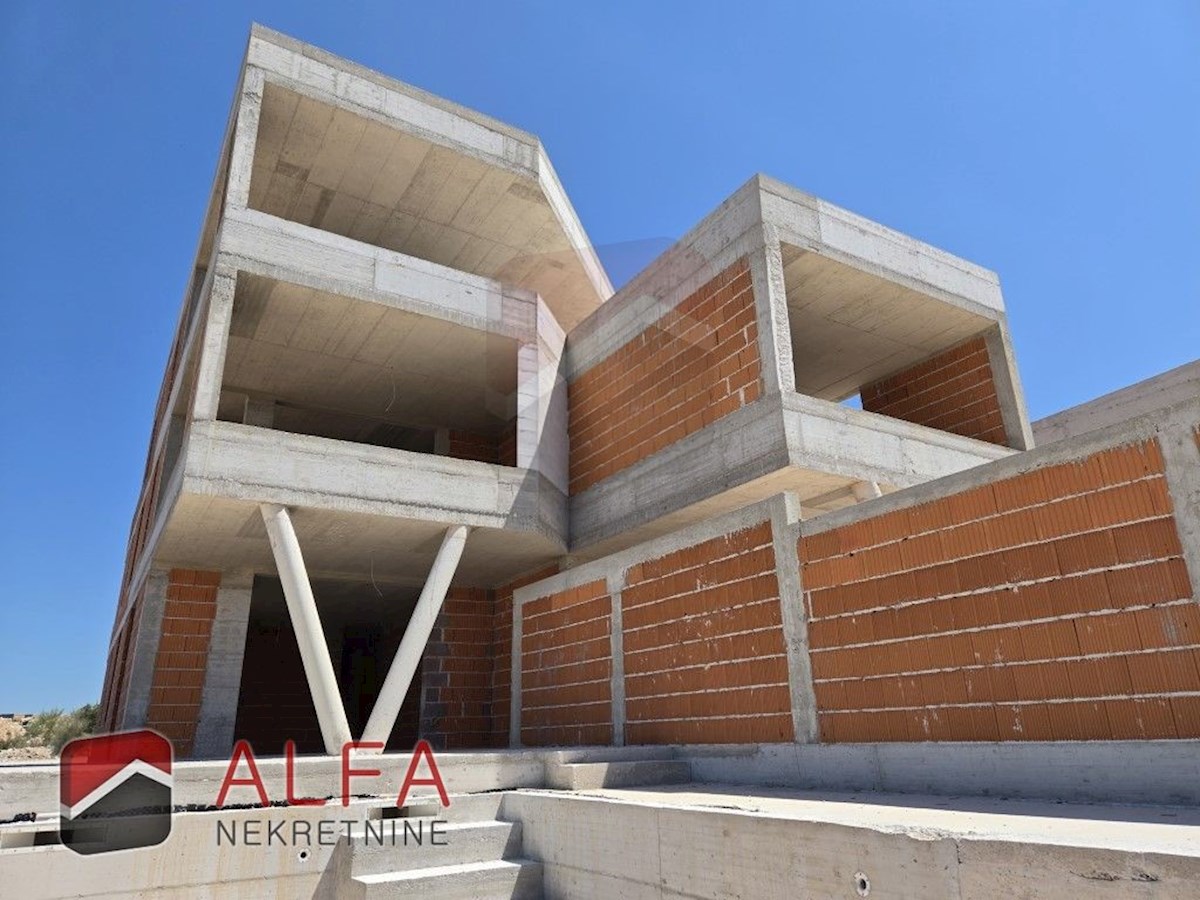 Hrvaška, Vodice, prodaja novo stanovanje, prvo nadstropje, pogled na morje