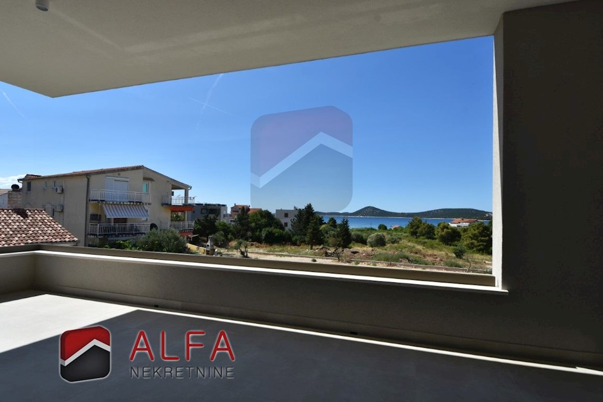 Hrvaška, Vodice, prodamo nov dvosobni apartma, prvo nadstropje, pogled na morje