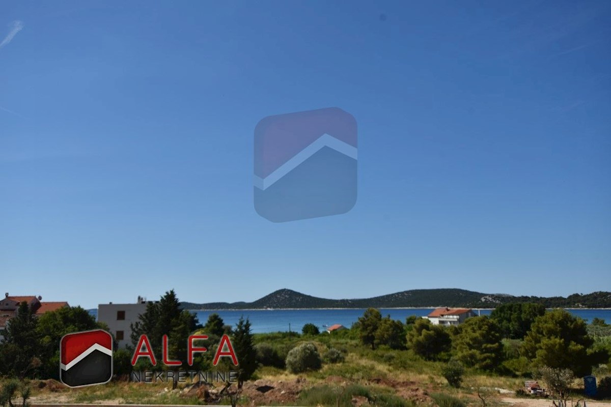 Hrvaška, Vodice, prodamo nov dvosobni apartma, prvo nadstropje, pogled na morje