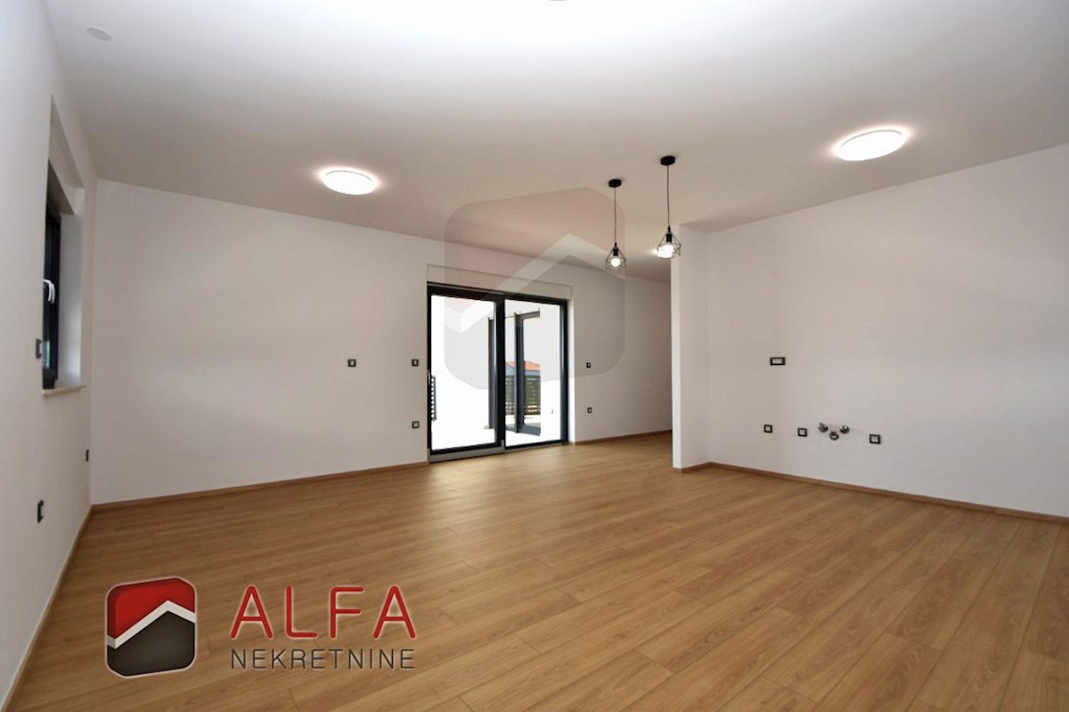 Hrvaška, Vodice, prodamo nov dvosobni apartma, prvo nadstropje