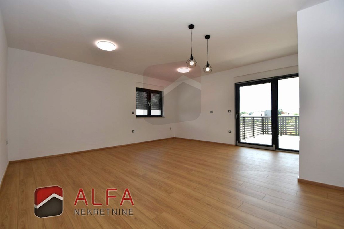 Hrvaška, Vodice, prodamo nov dvosobni apartma, prvo nadstropje