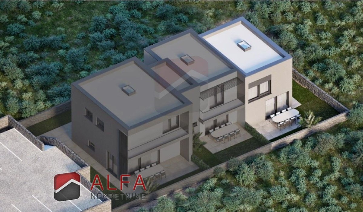 Hrvaška, Vodice, NOVOGRADNJA, prodaja dvonadstropna vrstna hiša z lastnim dvoriščem