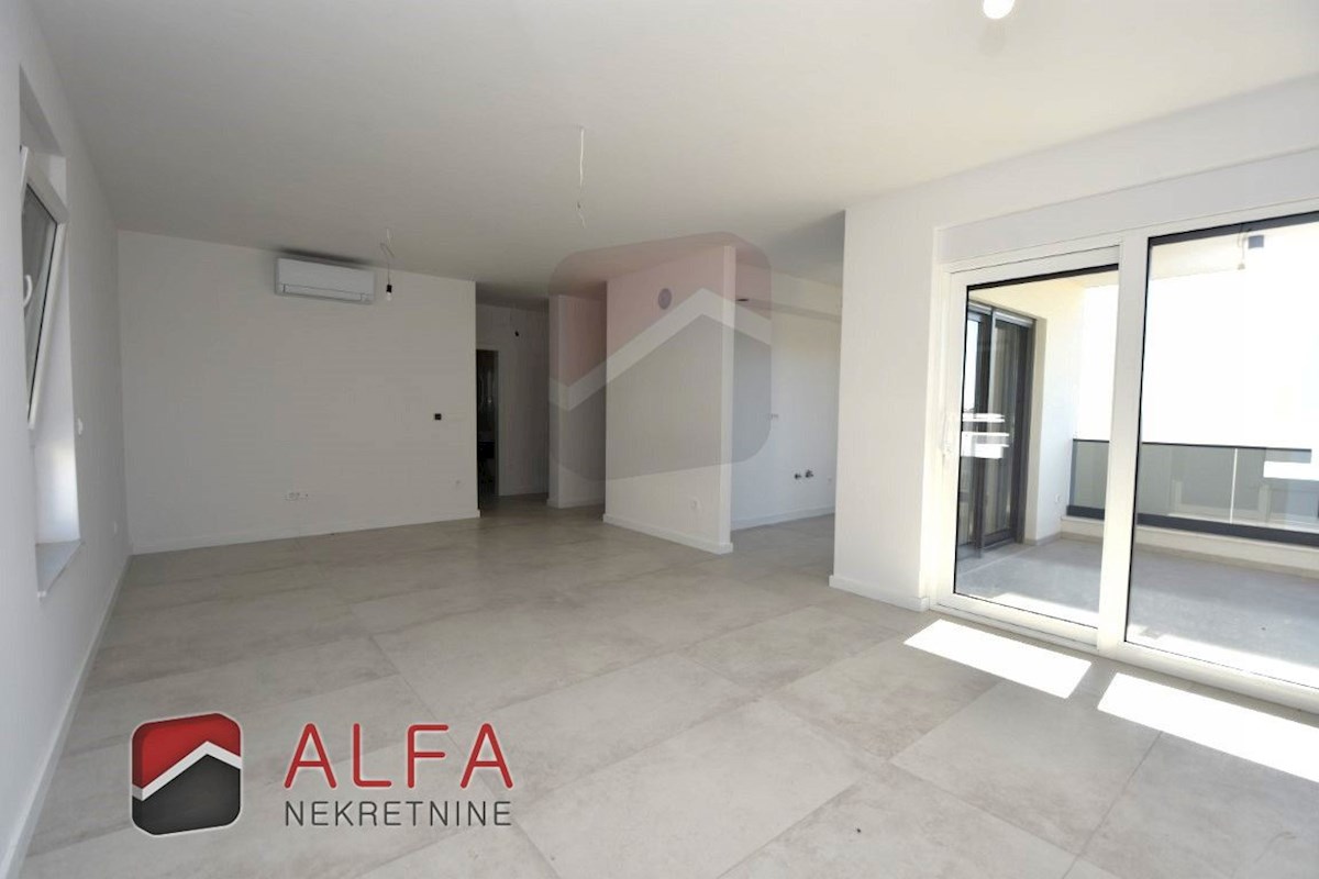 Hrvaška, Vodice, novogradnja - dvosobno stanovanje, pogled na morje, drugo nadstropje