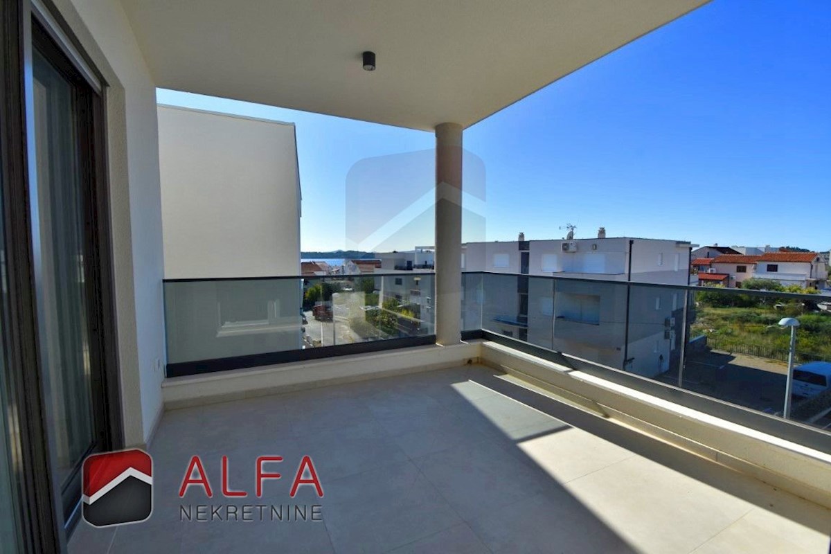 Hrvaška, Vodice, novogradnja - dvosobno stanovanje, pogled na morje, drugo nadstropje