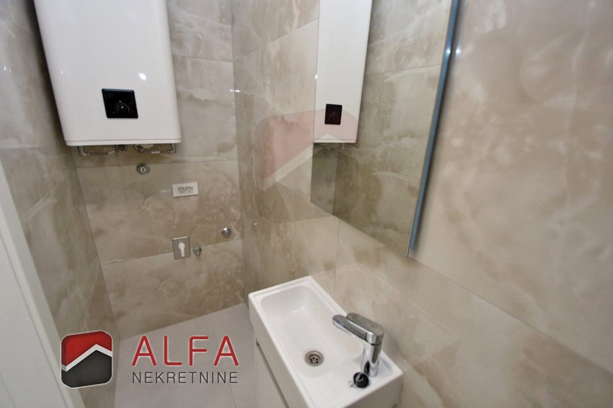 Hrvaška, Vodice, novogradnja - dvosobno stanovanje, pogled na morje, drugo nadstropje