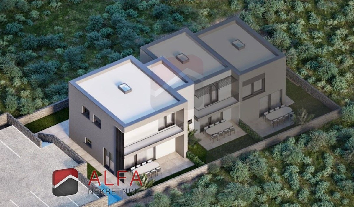 Hrvaška, Vodice, NOVOGRADNJA, prodaja dvonadstropna vrstna hiša z lastnim dvoriščem