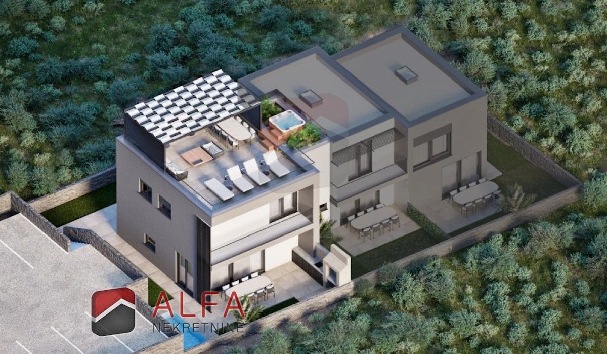 Hrvaška, Vodice, NOVOGRADNJA, prodaja dvonadstropna vrstna hiša z lastnim dvoriščem