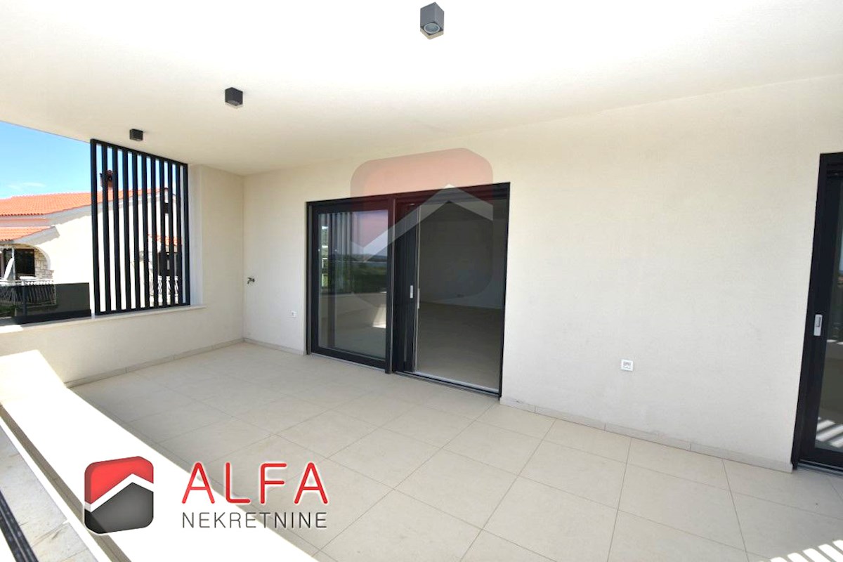Hrvaška, Vodice, prodamo nov trisobni apartma, prvo nadstropje, pogled na morje