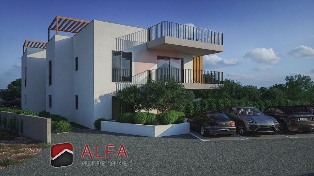 Hrvaška, Vodice, novogradnja, prodamo udobno stanovanje v pritličju, z bazenom in vrtom