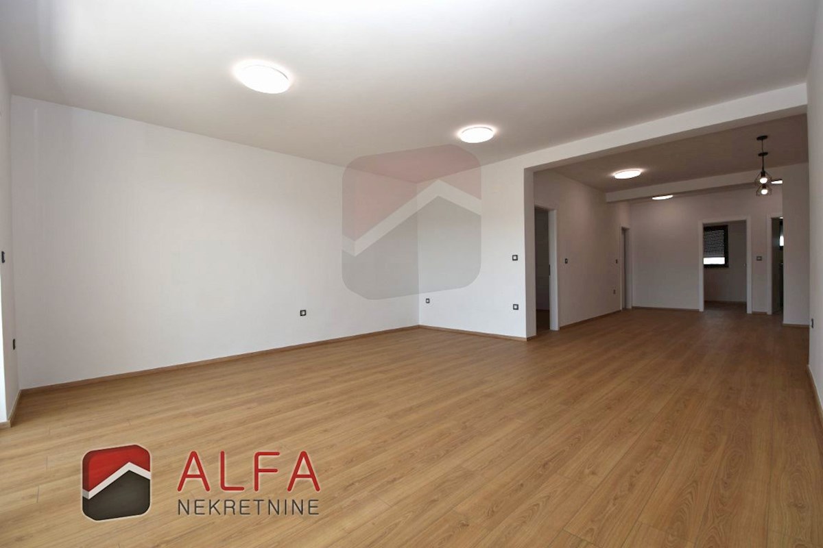 Hrvaška, Vodice, prodamo nov trisobni apartma, prvo nadstropje