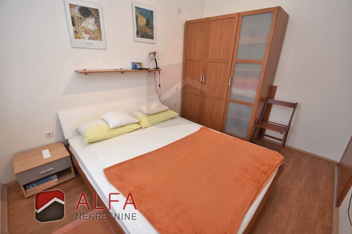 Hrvaška, Jadrija – prodaja dvojna družinska hiša, vrt in majhen bazen