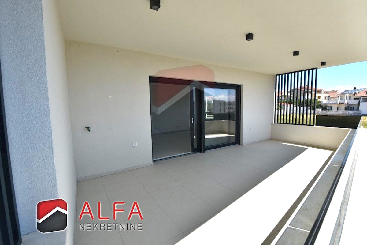 Hrvaška, Vodice, prodamo nov dvosobni apartma, prvo nadstropje, pogled na morje