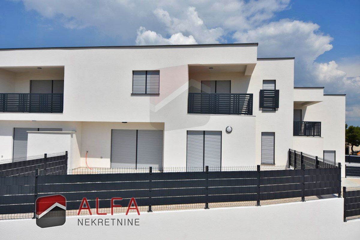 Hrvaška, Vodice, prodaja novo dvosobno stanovanje, prvo nadstropje