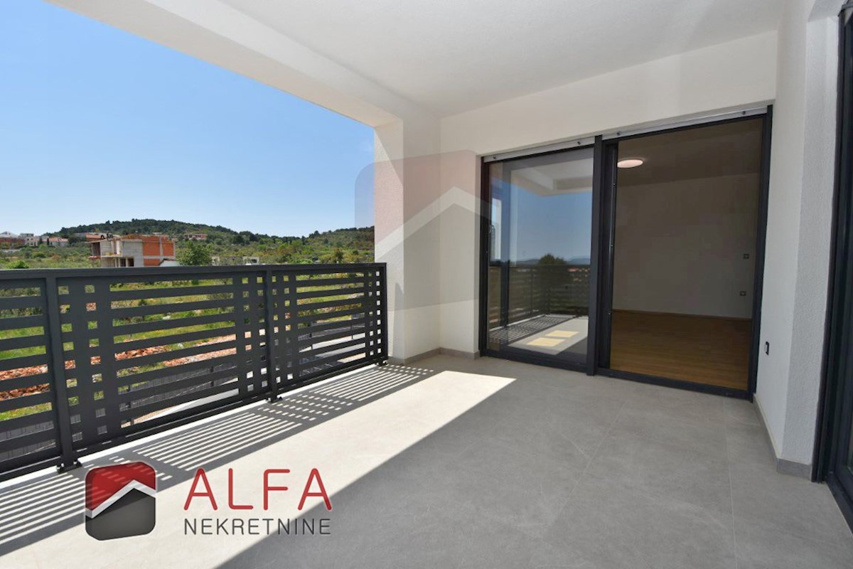 Hrvaška, Vodice, prodaja novo dvosobno stanovanje, prvo nadstropje