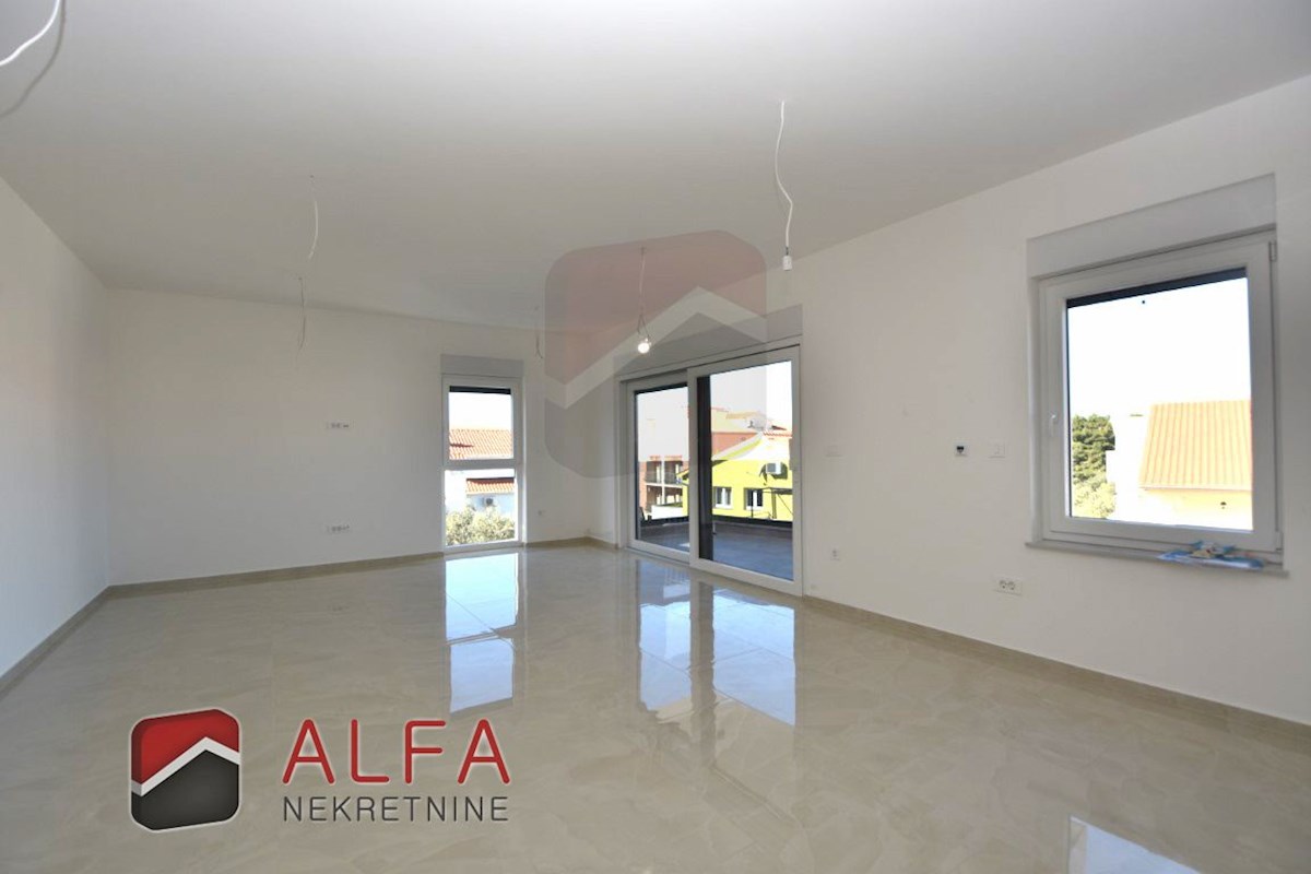 Hrvaška, Vodice – prodaja novo udobno stanovanje, drugo nadstropje, talno ogrevanje