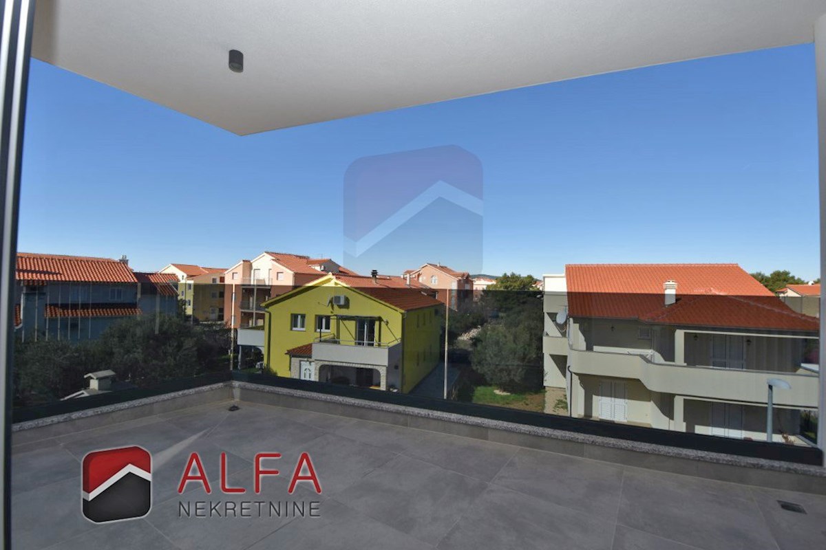 Hrvaška, Vodice – prodaja novo udobno stanovanje, drugo nadstropje, talno ogrevanje