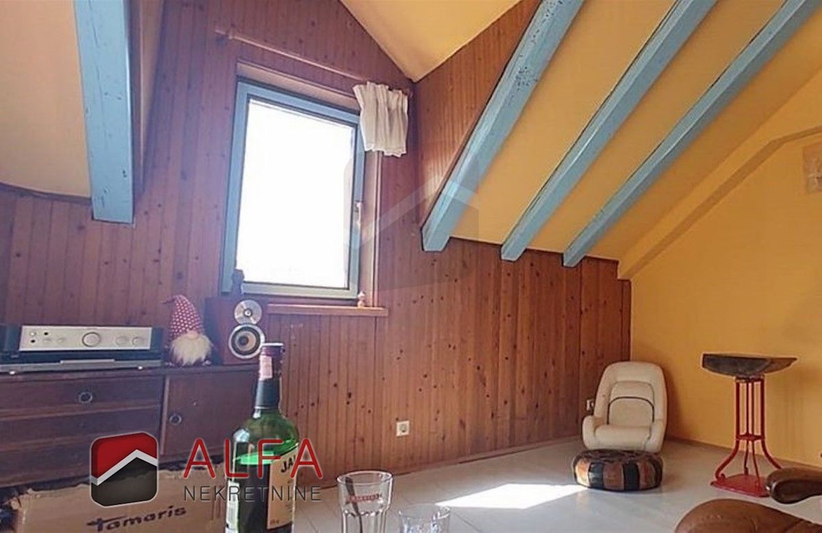 Hrvaška, otok Prvić, Šepurine, prodaja stara kamnita hiša s pogledom na morje