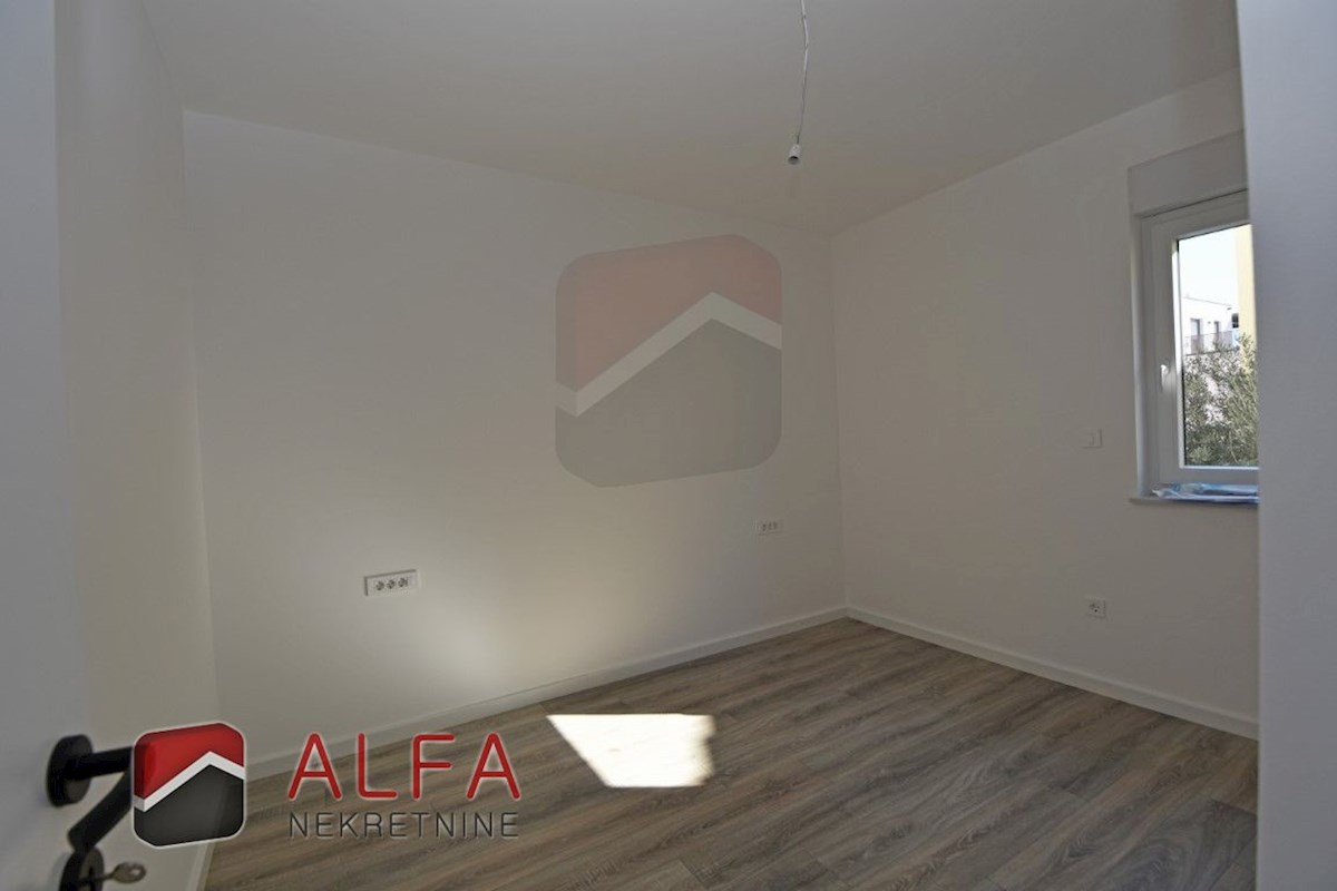 Hrvaška, Vodice – prodaja novo udobno stanovanje, prvo nadstropje, talno ogrevanje