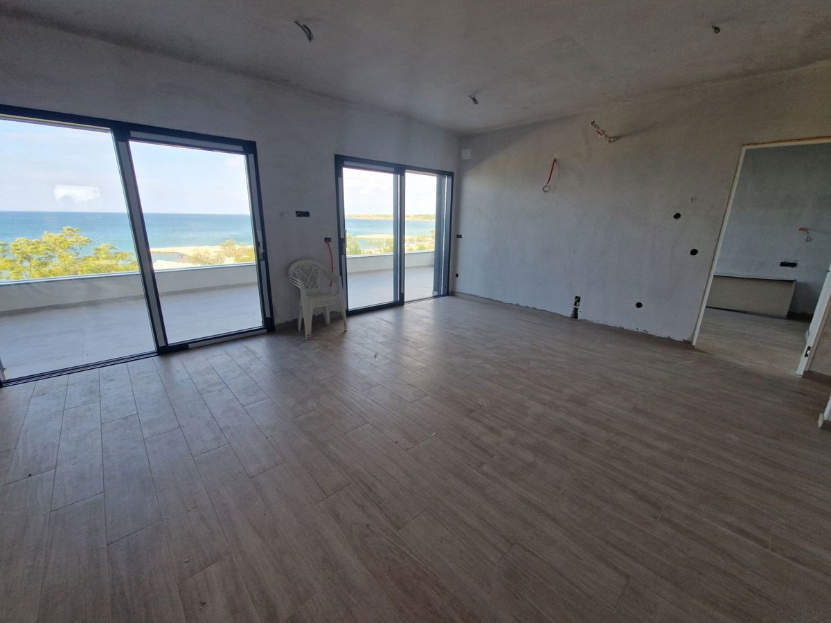 Stanovanje Zaton, Nin, 137m2