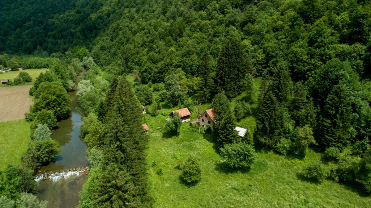 Hiša Gomirje, Vrbovsko, 100m2